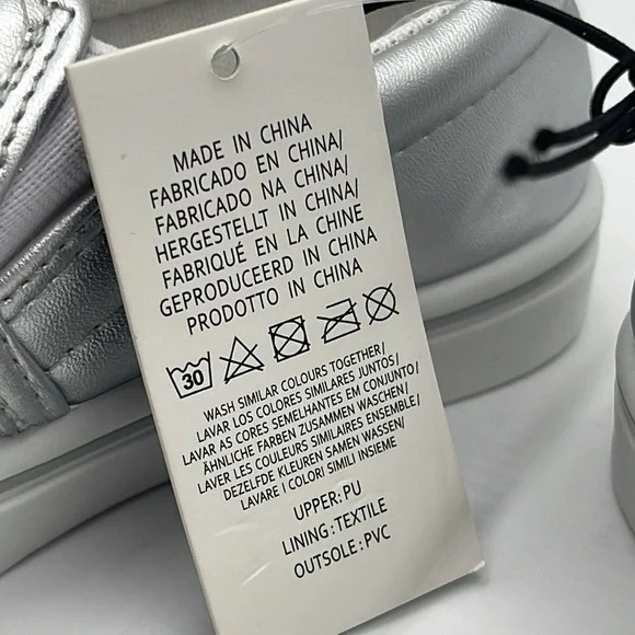 NWT KomfortMe Casual Silver Sneakers size 9 - Picture 7 of 8